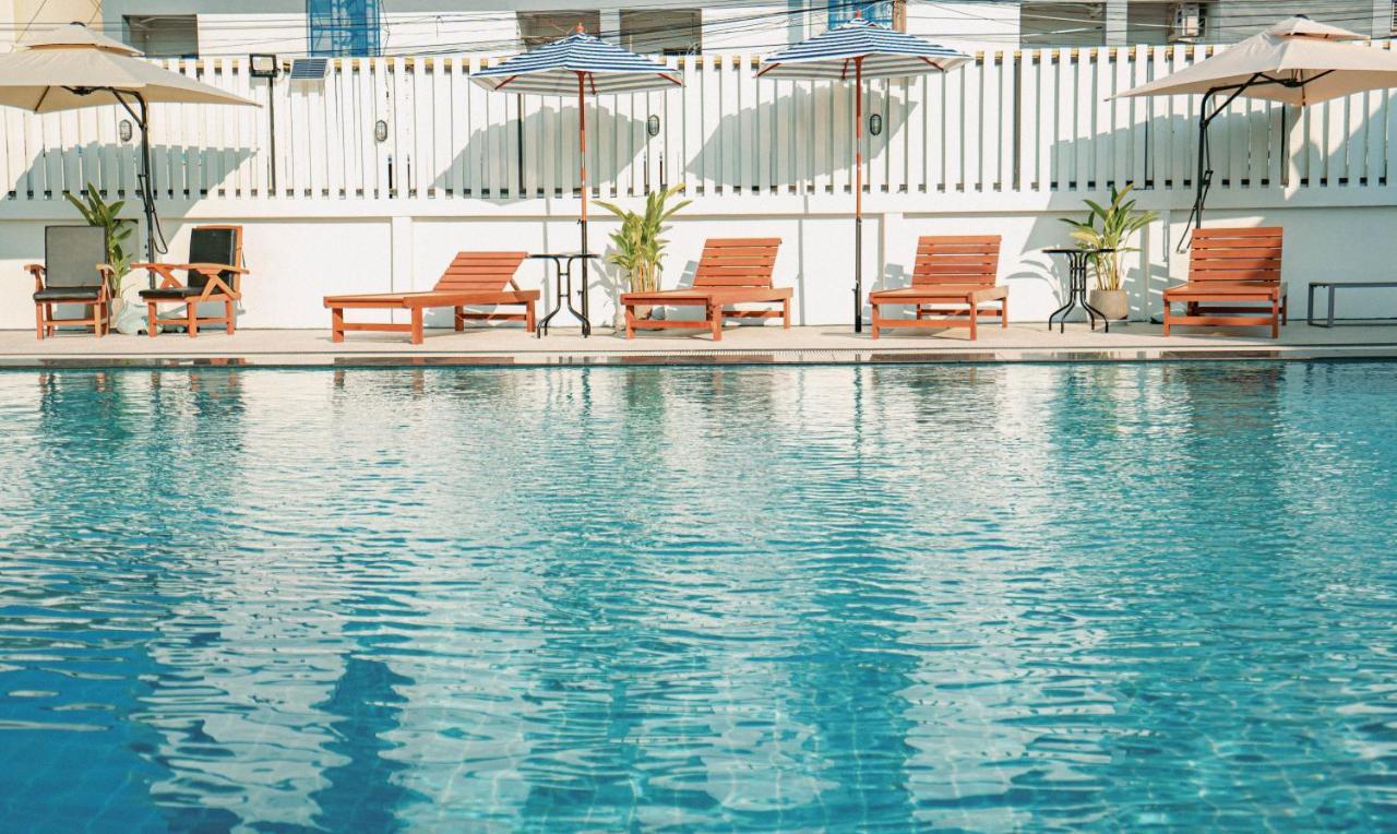 Blue Sky Residence Airport Ban Bang Phli Yai Экстерьер фото