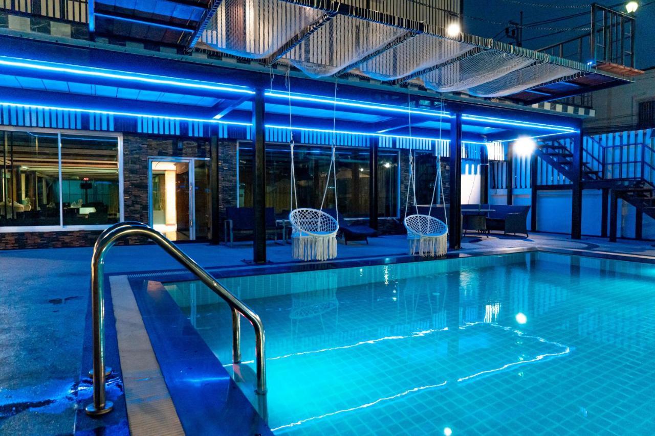 Blue Sky Residence Airport Ban Bang Phli Yai Экстерьер фото